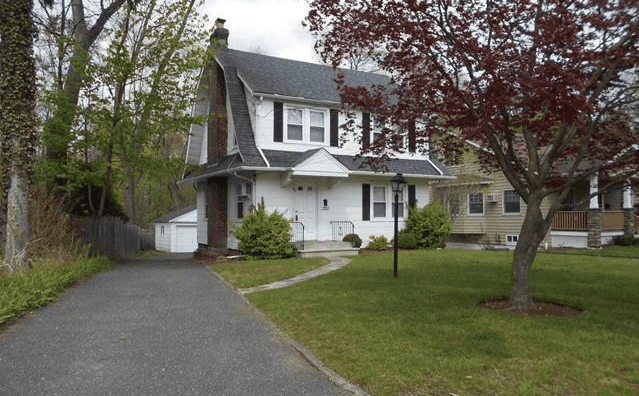 45 CHESTNUT Avenue, Closter